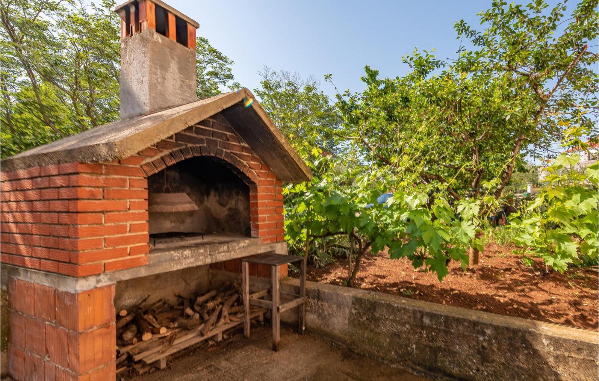 Cozy Apartment In Zadar With Wifi Exterior foto