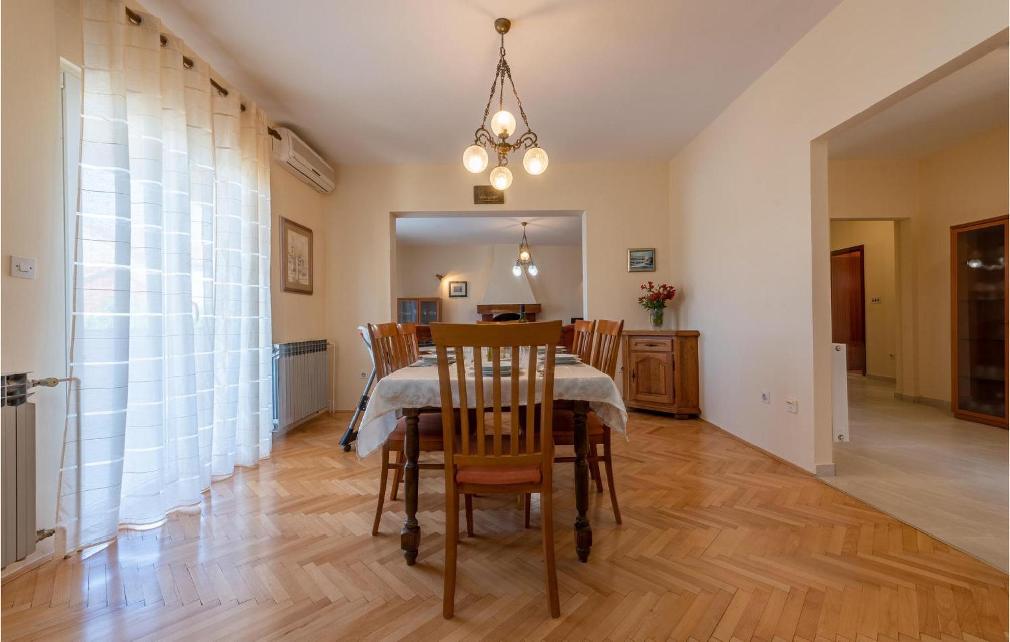 Cozy Apartment In Zadar With Wifi Exterior foto